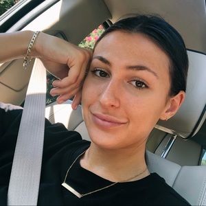 Meet your Posher, Darby